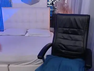 Chaturbate Live Sex Cam of liss_black