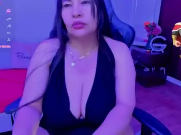 Chaturbate Sex Chat of esmeralda_milf1