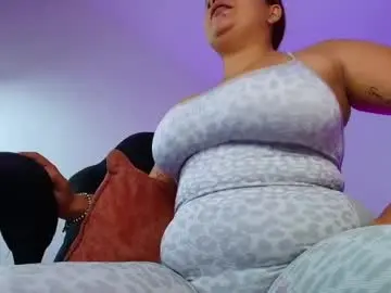 Chaturbate Adult Video Chat of evemilk
