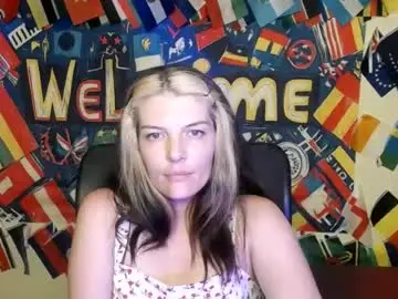 Chaturbate Live Sex Cam of vanrey_