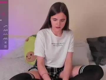 Chaturbate Watch Live Sex Cams of tyler_ema