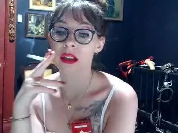 Chaturbate Live Sex Cam of mistressthrope