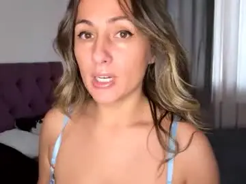 Chaturbate Free Porn Cam of notamericanpie23