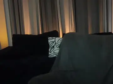 Chaturbate Live Sex Cam of notamericanpie23