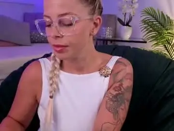 Chaturbate Best live sex cam show of blueyeskate