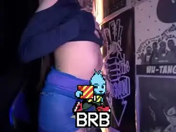 Chaturbate Free Porn Cam of elle_uwu
