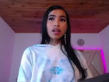 Chaturbate Live Porn of miaa_ferrari1