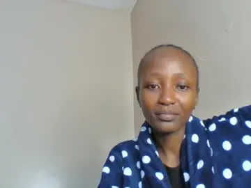 Chaturbate Live Sex Cam of atara_seren