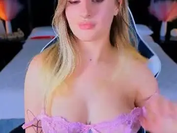 Chaturbate Nude Webcam of daryana_gray