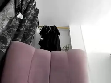 Chaturbate Best live sex cam show of nathalia_hottman