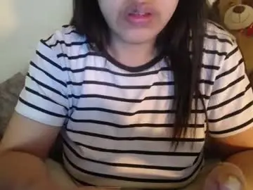 Chaturbate Adult Video Chat of alynfoxx