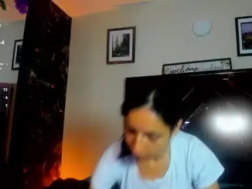 Chaturbate Live Sex Cam of karol_rose12