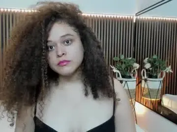 Chaturbate Live Sex Cam of mia_summeer
