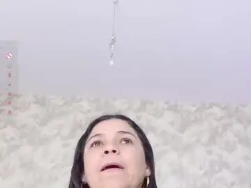 Chaturbate Live Sex Cam of elizabeth_colleman