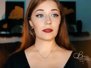 Chaturbate Live Porn of missbeverlymills