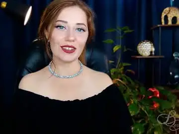 Chaturbate Nude Webcam of missbeverlymills