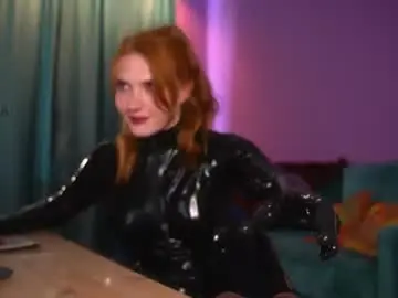 Chaturbate Live Sex Cam of missmarynow