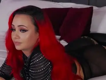 Chaturbate Live Sex of emmelyn_