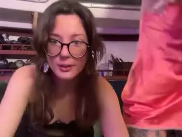 Chaturbate Live Sex of 2girls1boat