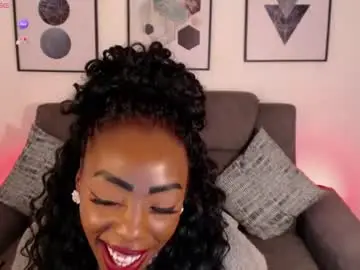 Chaturbate Sex Cam of missemilie1