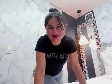 Chaturbate Adult Webcam of naughty_milf4u_