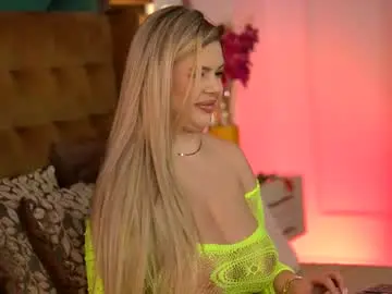 Chaturbate Nude Webcam of sophieboobsx