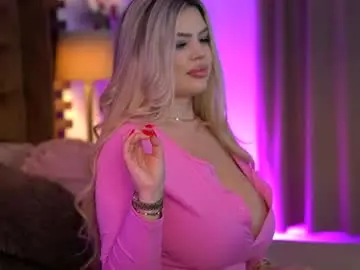 Chaturbate Sex Chat of sophieboobsx