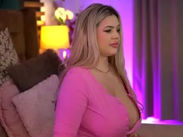 Chaturbate Nude Webcam of sophieboobsx