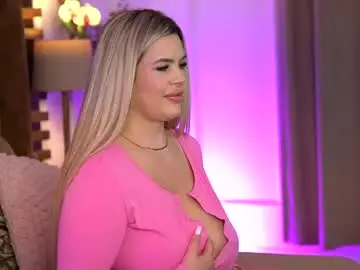 Chaturbate Sex Cam of sophieboobsx