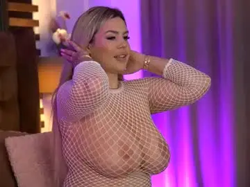 Chaturbate Free Porn Cam of sophieboobsx
