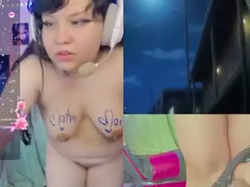 Chaturbate Sex Cam of crystal_velvet01