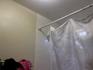 Chaturbate Free Porn Cam of milfsfreaky69