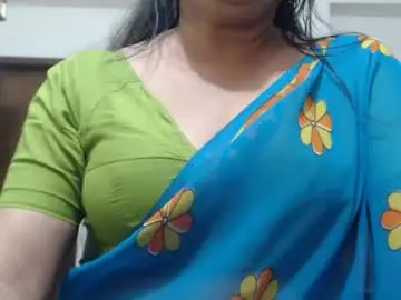 Chaturbate Live Sex Cam of desimaisa130