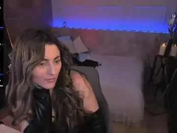 Chaturbate Free Porn Cam of kylie_mellow