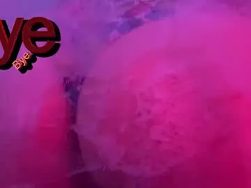 Chaturbate Live Sex Cam of queenafina