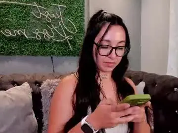 Chaturbate Sex Cam of haze_vibes