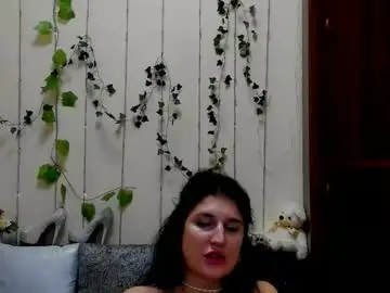 Chaturbate Live Sex Cam of miamilff_sugar