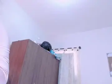Chaturbate Adult Video Chat of selena_luxs