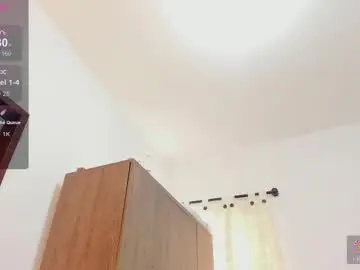 Chaturbate Best live sex cam show of selena_luxs