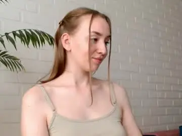 Chaturbate Adult Video Chat of whiteprincessluna
