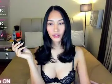 Chaturbate Live Porn of alphaisonline