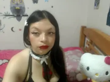 Chaturbate Adult Webcam of moontthbluee