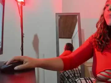 Chaturbate Best live sex cam show of natashaa_clauss