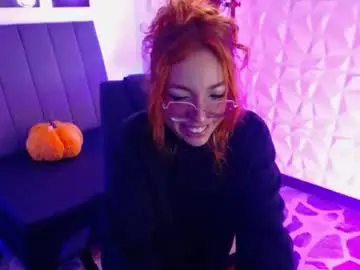 Chaturbate Live Sex Cam of redgirrl_77