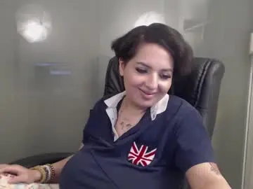 Chaturbate Best live sex cam show of allyiah