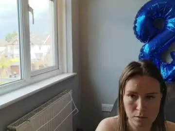 Chaturbate Live Sex Cam of eatmypie69