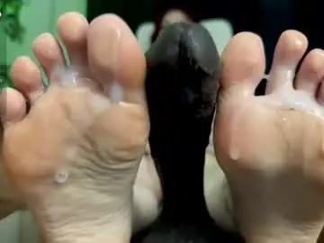 Chaturbate Live Sex Cam of feet_of_the_goddess