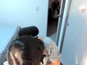 Chaturbate Live Porn of nahomi2021