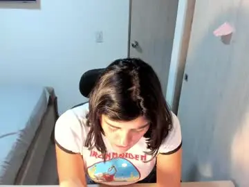 Chaturbate Free Live Porn of nahomi2021