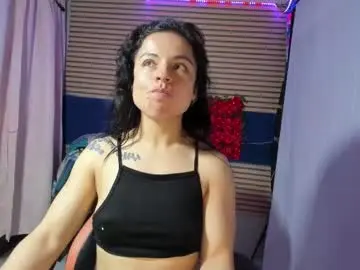 Chaturbate Best live sex cam show of rosse_25